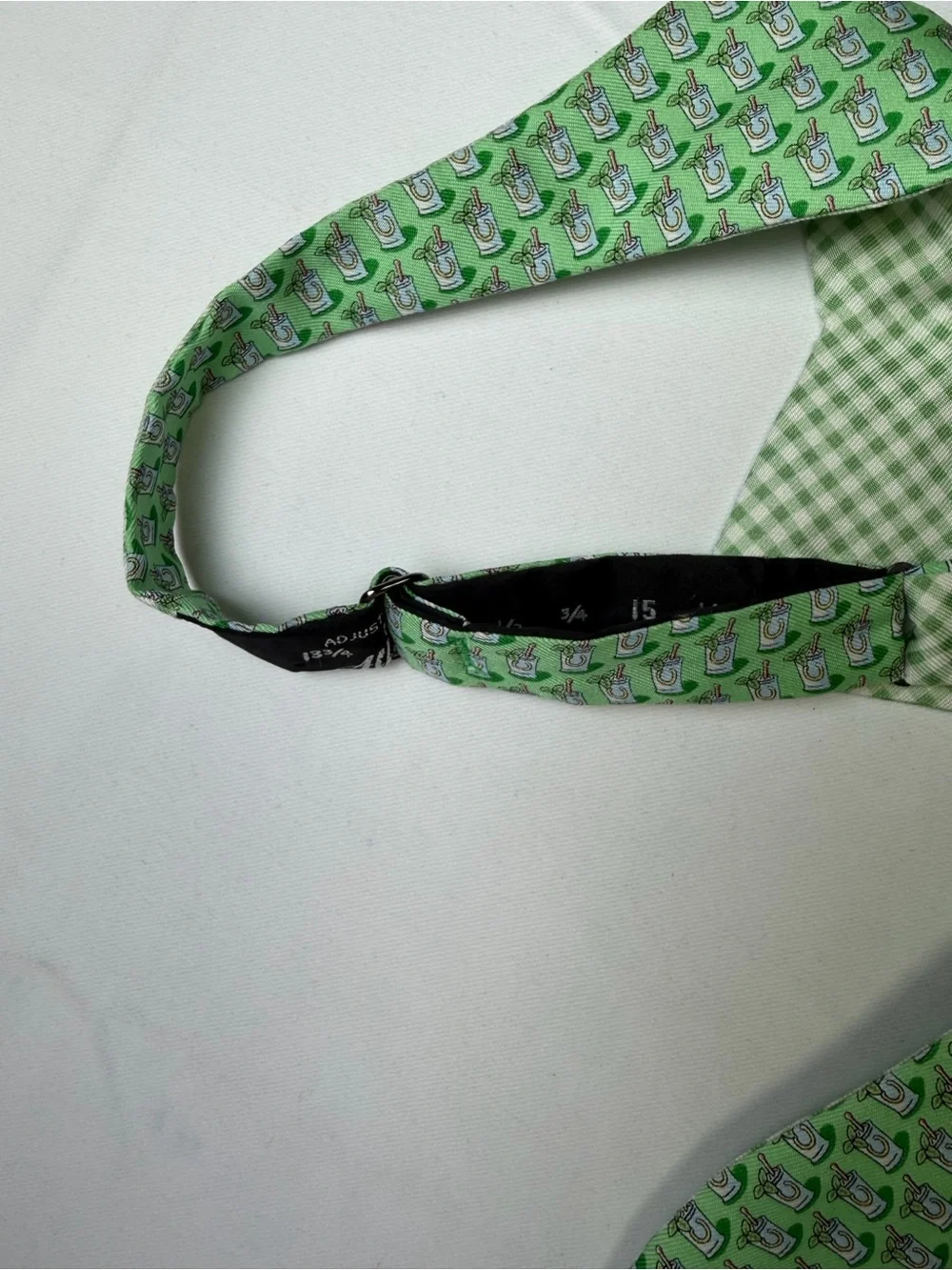 Vineyard Vines Kentucky Derby Style Light Green Patterned Silk Bow Tie